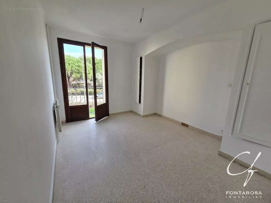 Appartement à FREJUS