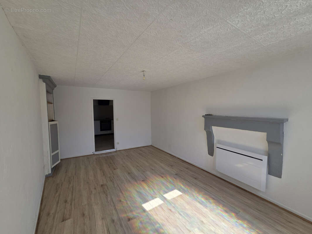 Maison à CHATEAUNEUF-SUR-CHARENTE