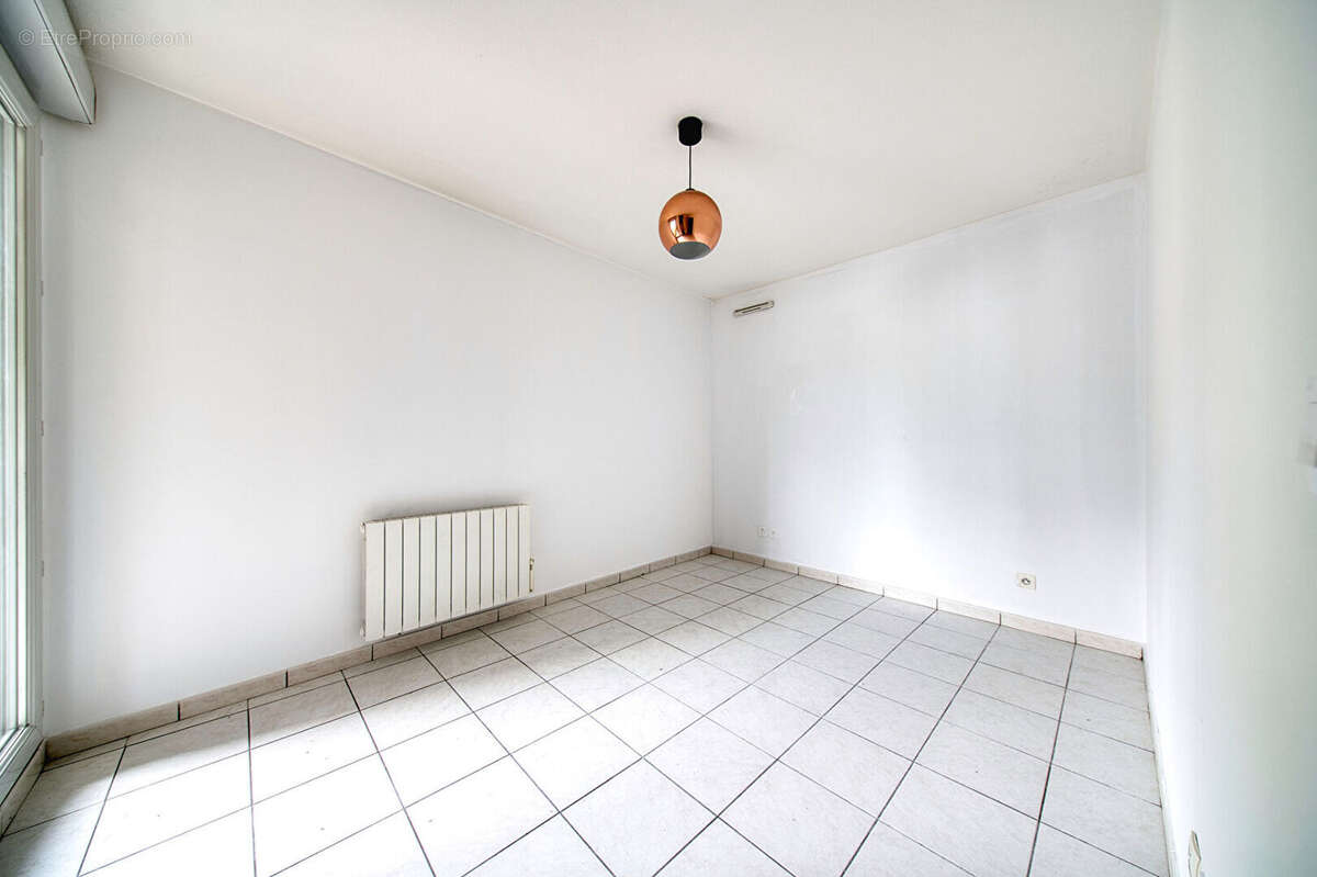 Appartement à SAINTE-FOY-LES-LYON