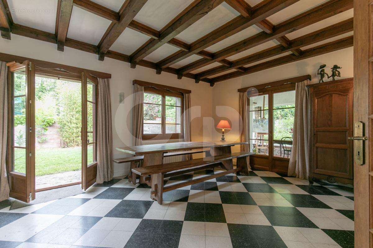 Maison à LIMEIL-BREVANNES