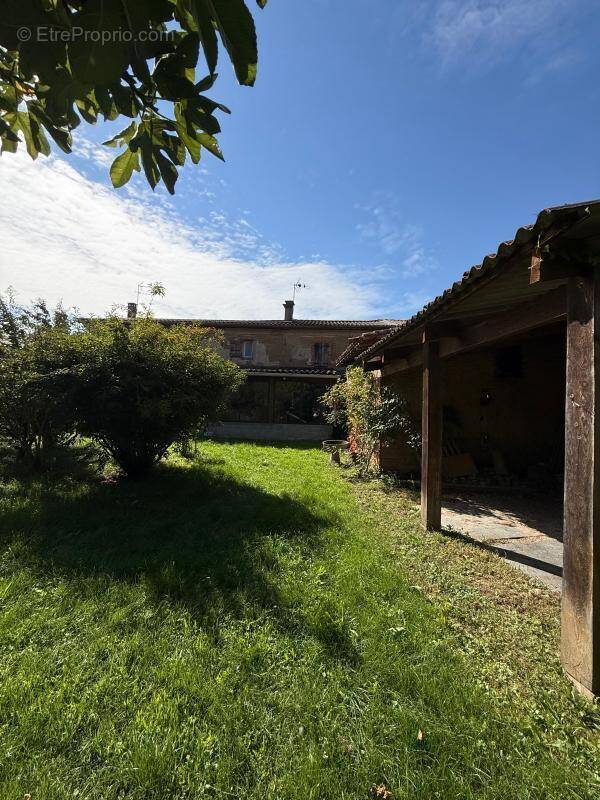 Maison à LABARTHE-SUR-LEZE