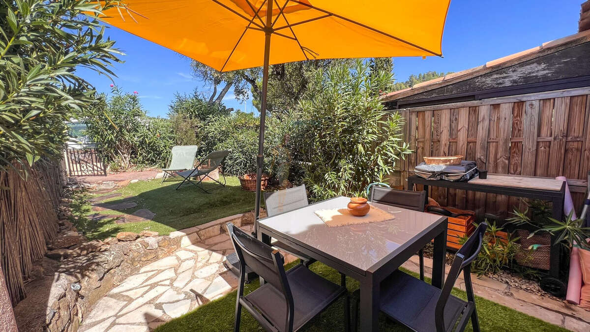 Appartement à LES ISSAMBRES