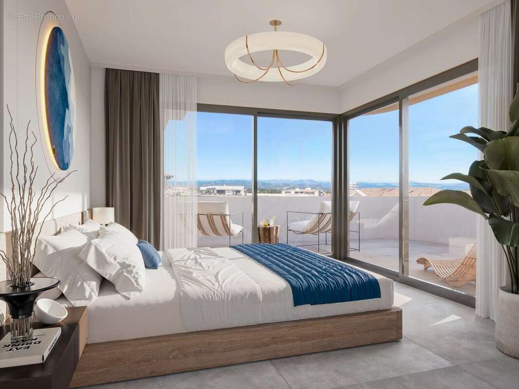 Appartement à FREJUS