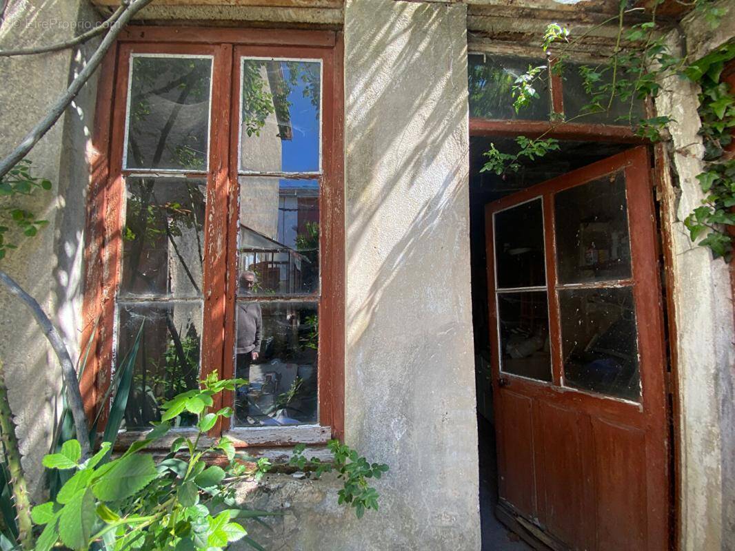 Maison à OYONNAX