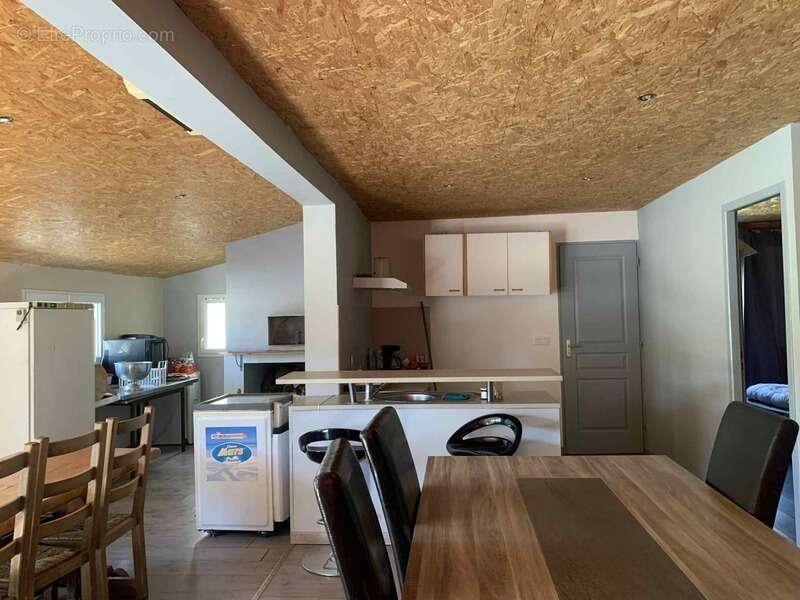 Maison avec studio indépendant et piscine chauffée – 2300 m² de terrain – CHABESTAN (05) - photo 21