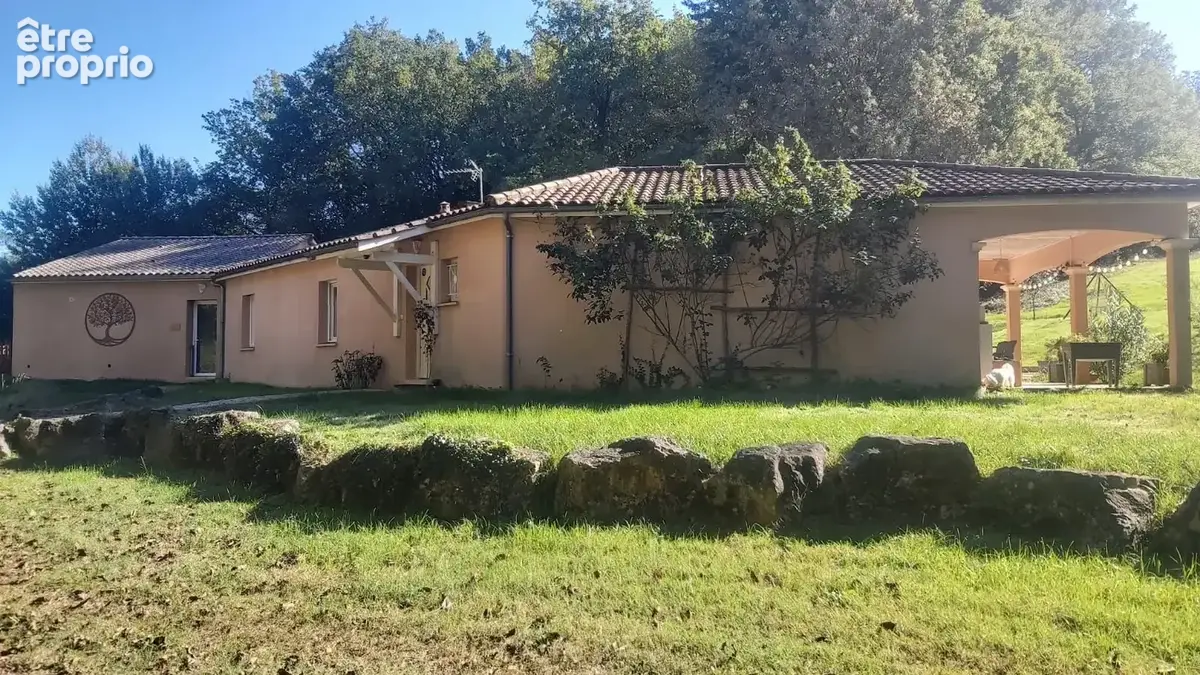 Villa avec piscine sur terrain d'un hectare - photo 22