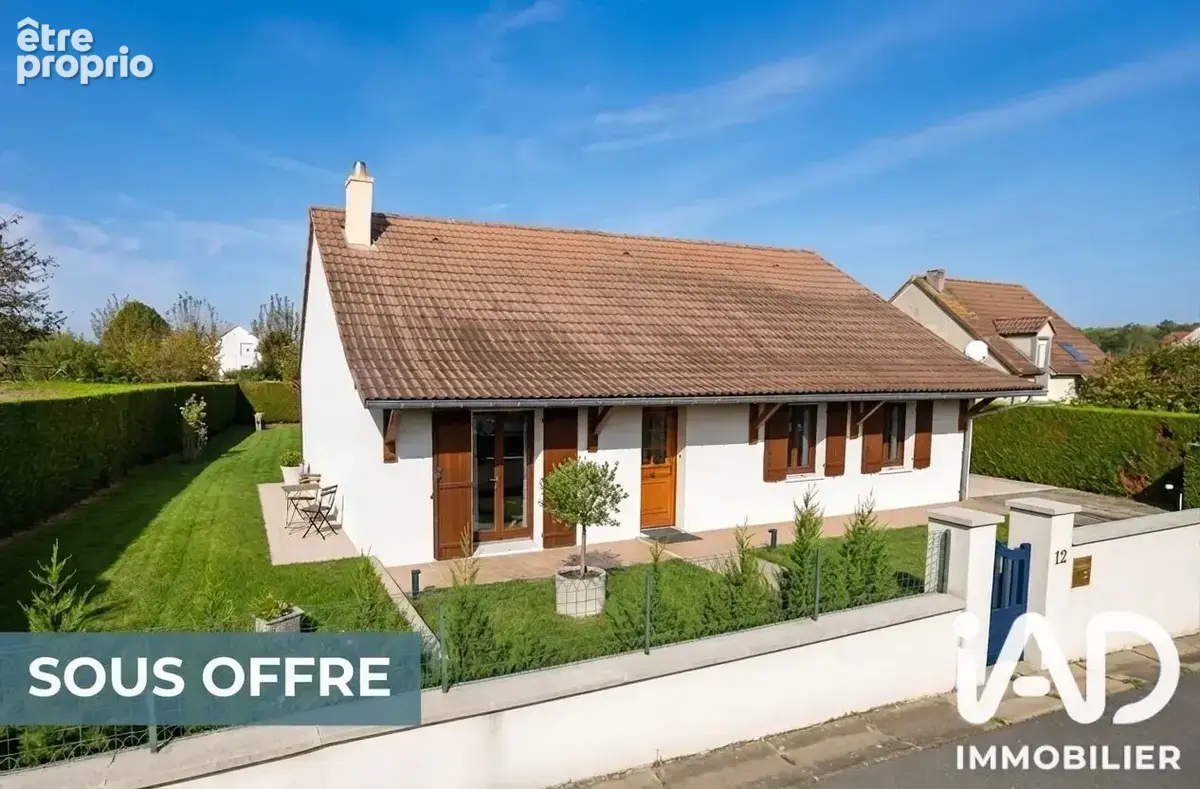 Photo 1 - Maison à SAINT-PREST