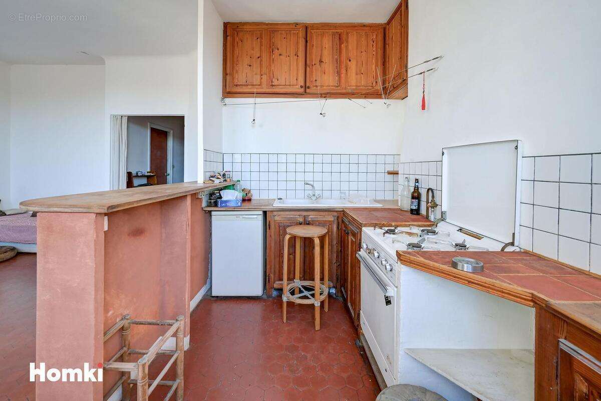 Appartement à MARSEILLE-6E