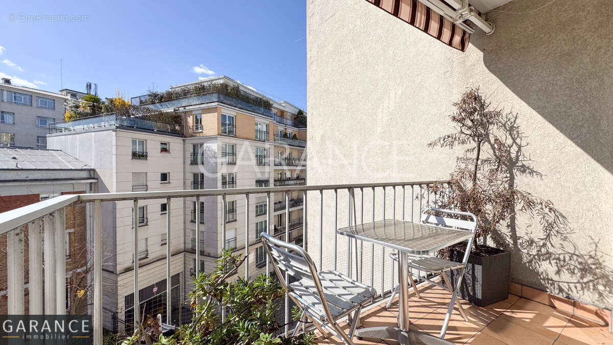 Appartement à PARIS-12E