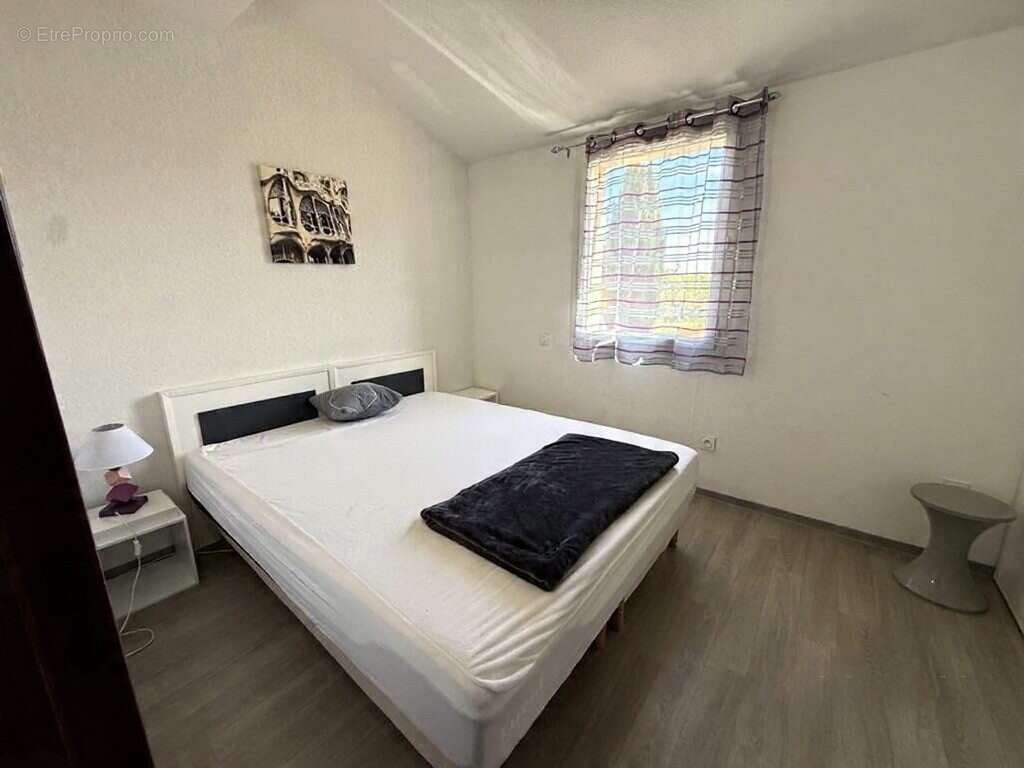 Chambre 1 - Maison à ARGELES-SUR-MER