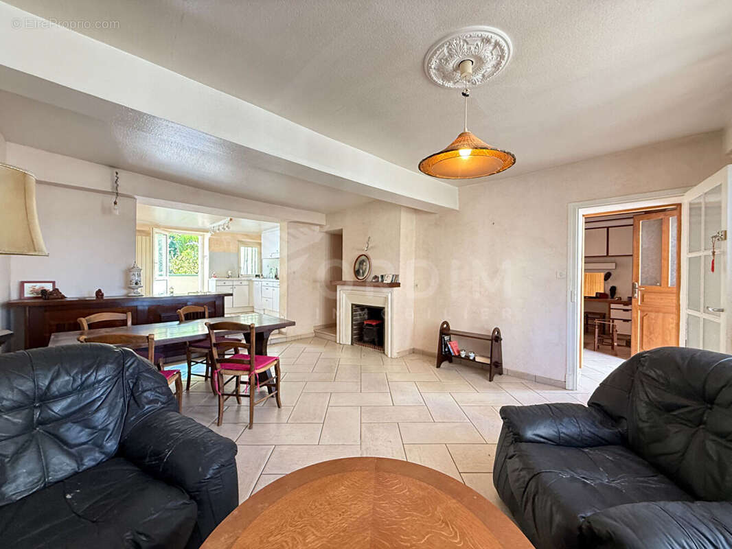 Maison à BONNY-SUR-LOIRE