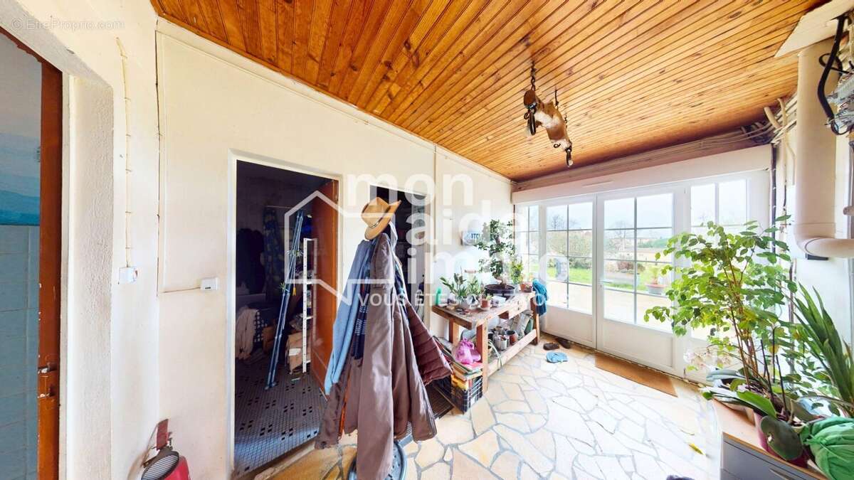 Maison à SAINT-EMILION