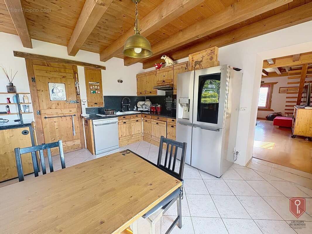 Maison à SAVIGNY