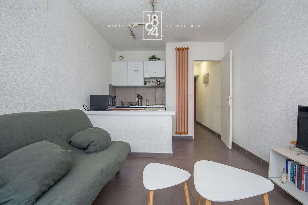 Appartement à MARSEILLE-8E