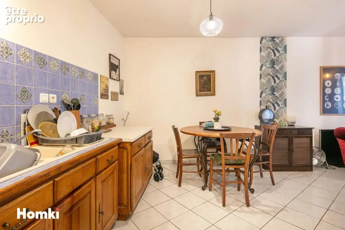 Immeuble T5 de 128 m² à Tullins 38210, Rue Porte Saint-Quentin - photo 4