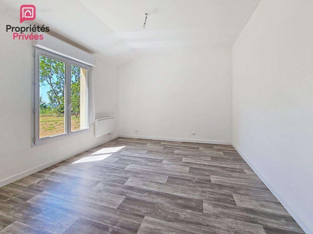 Maison et terrain de 1615m² , vue mer lointaine  Plestin Les Greves - photo 12