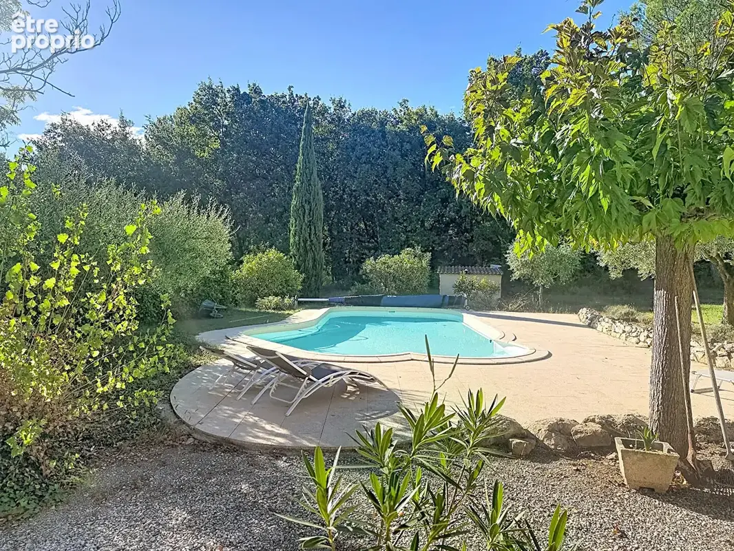 Bastide  familiale au calme, entre jardin arboré et douceur de vivre au bord de la piscine - photo 5