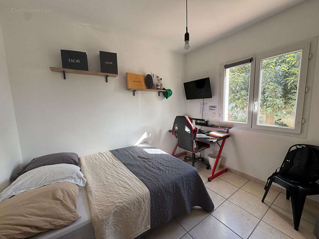 Maison à VILLENEUVE-LES-BEZIERS