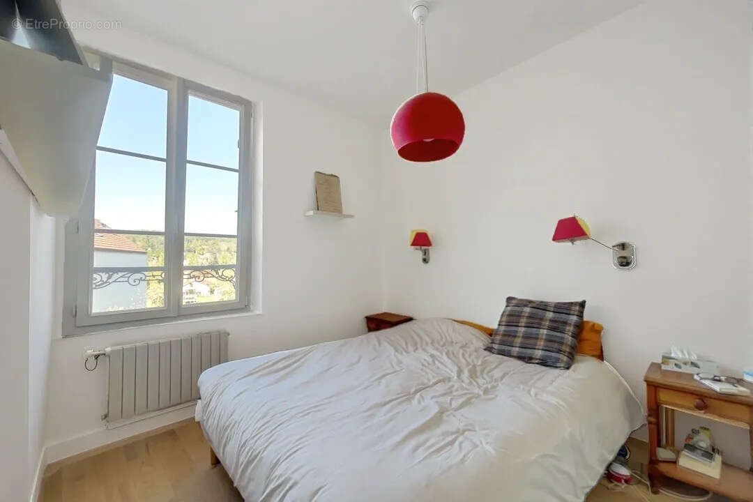 Maison à GIF-SUR-YVETTE