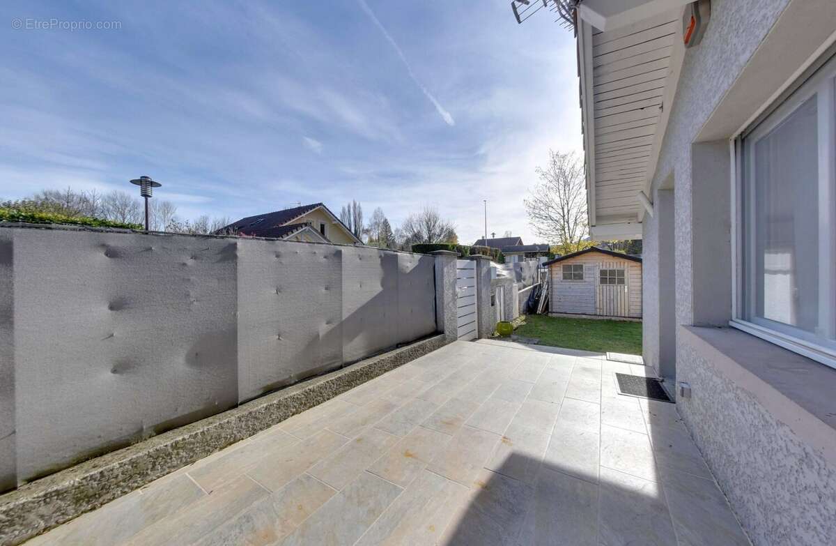 Appartement à CLAIX