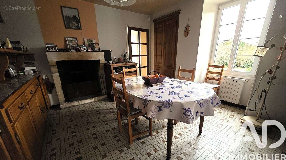 Photo 4 - Maison à SAINT-HILAIRE-DES-LOGES