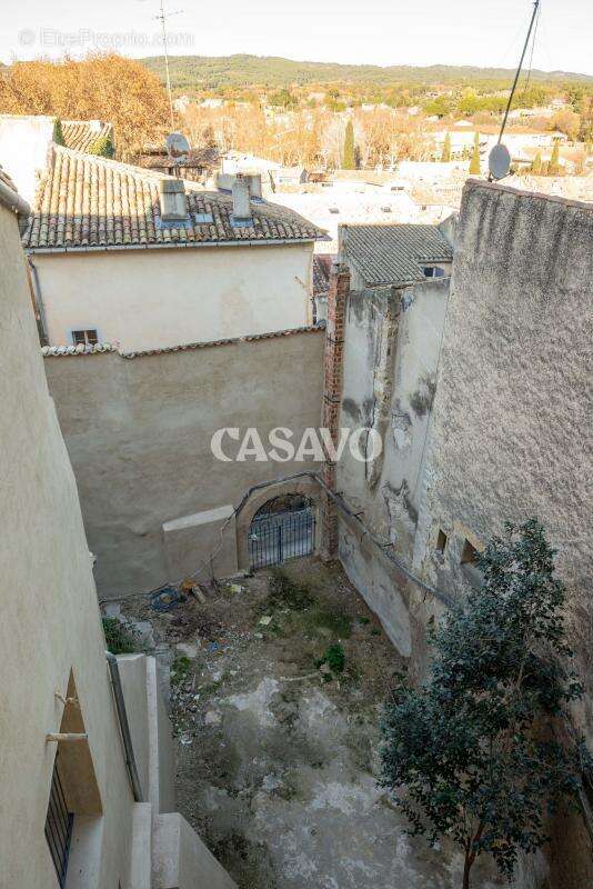 Appartement à LAMBESC