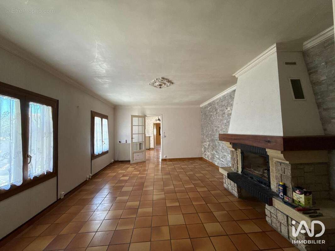 Maison 91 m² à Drancy  - photo 4