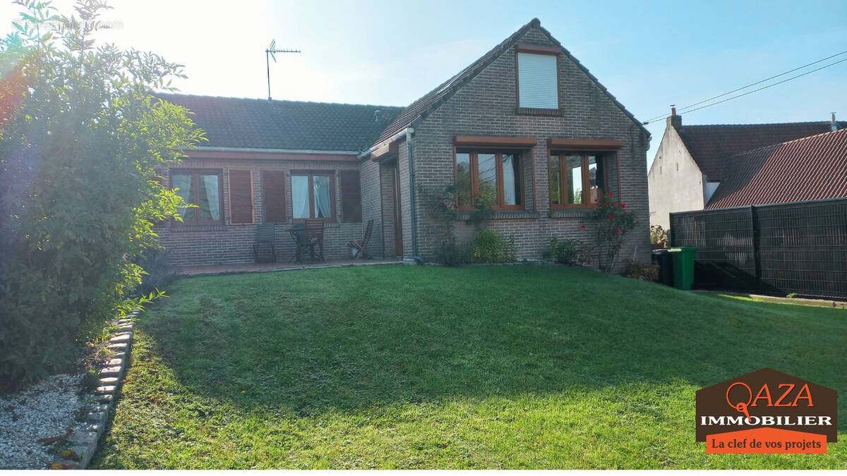 Maison à BOURGHELLES