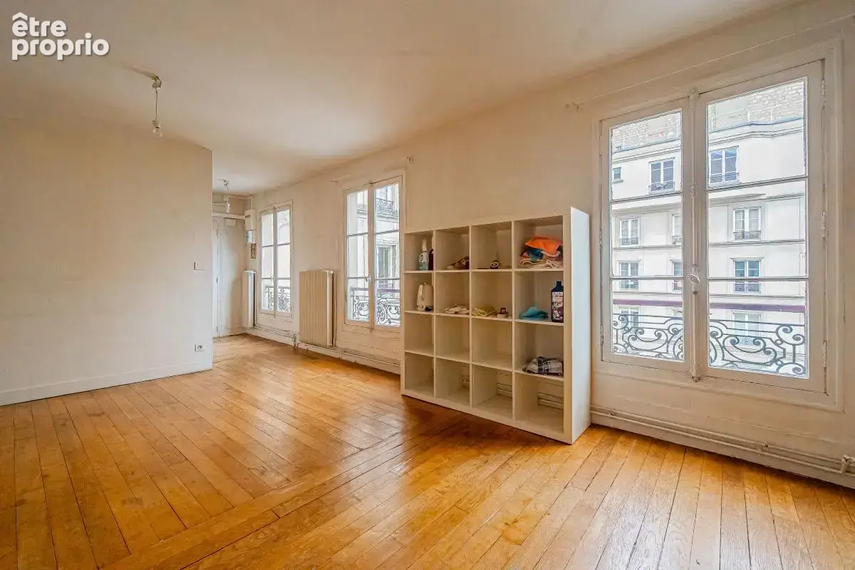 Appartement à PARIS-18E