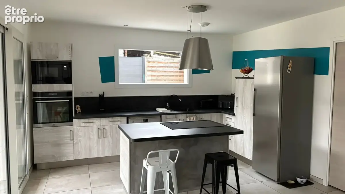 Maison récente de 153 m2 avec belles prestations sur 504 m2 de terrain - photo 2