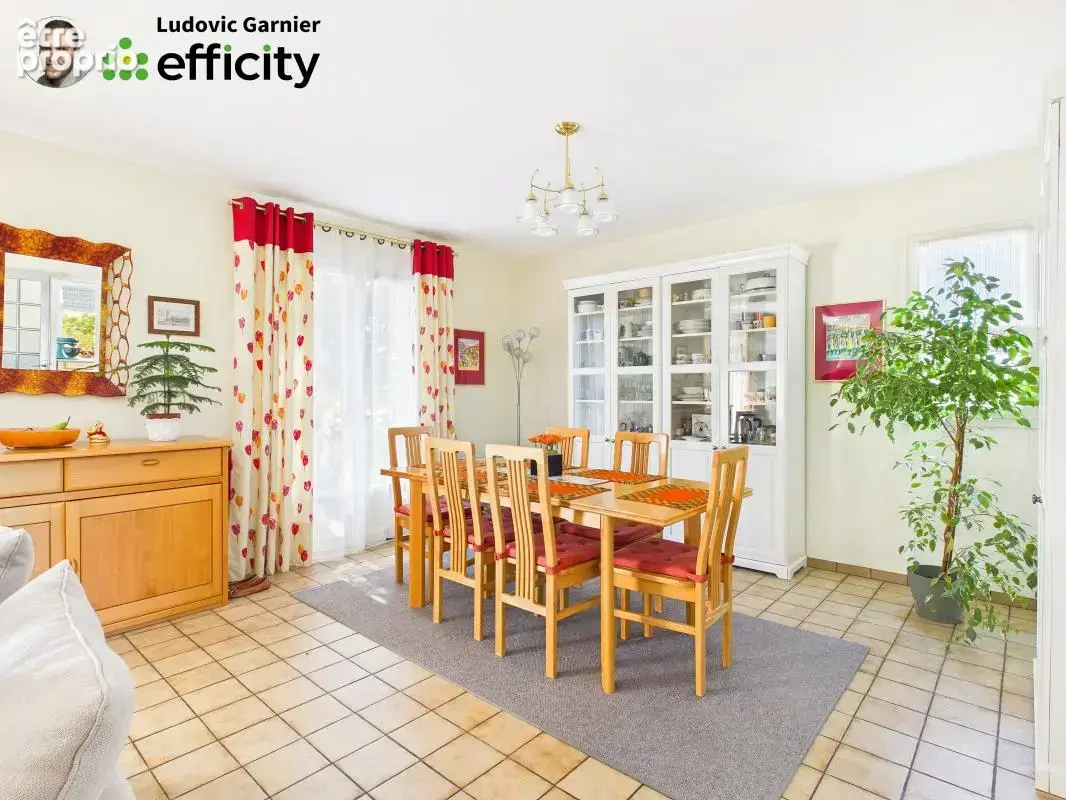 Maison 6 pièces 143 m² à vendre à Mortain (50140) - photo 9