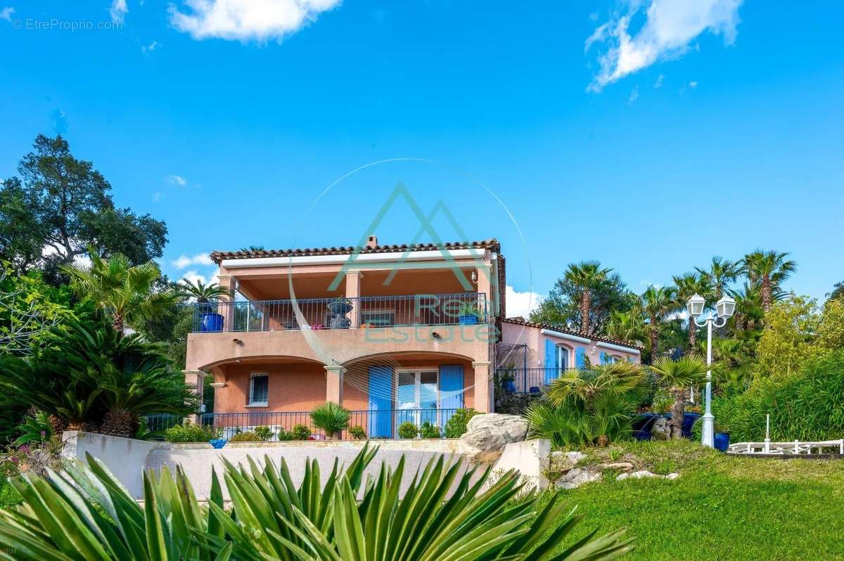 Maison à SAINTE-MAXIME