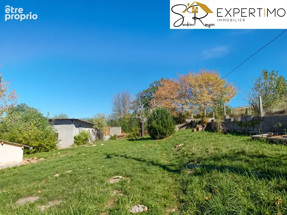 Maison de plain-pied 119 m2 avec dépendances et terrain de 2 390 m2 - photo 6