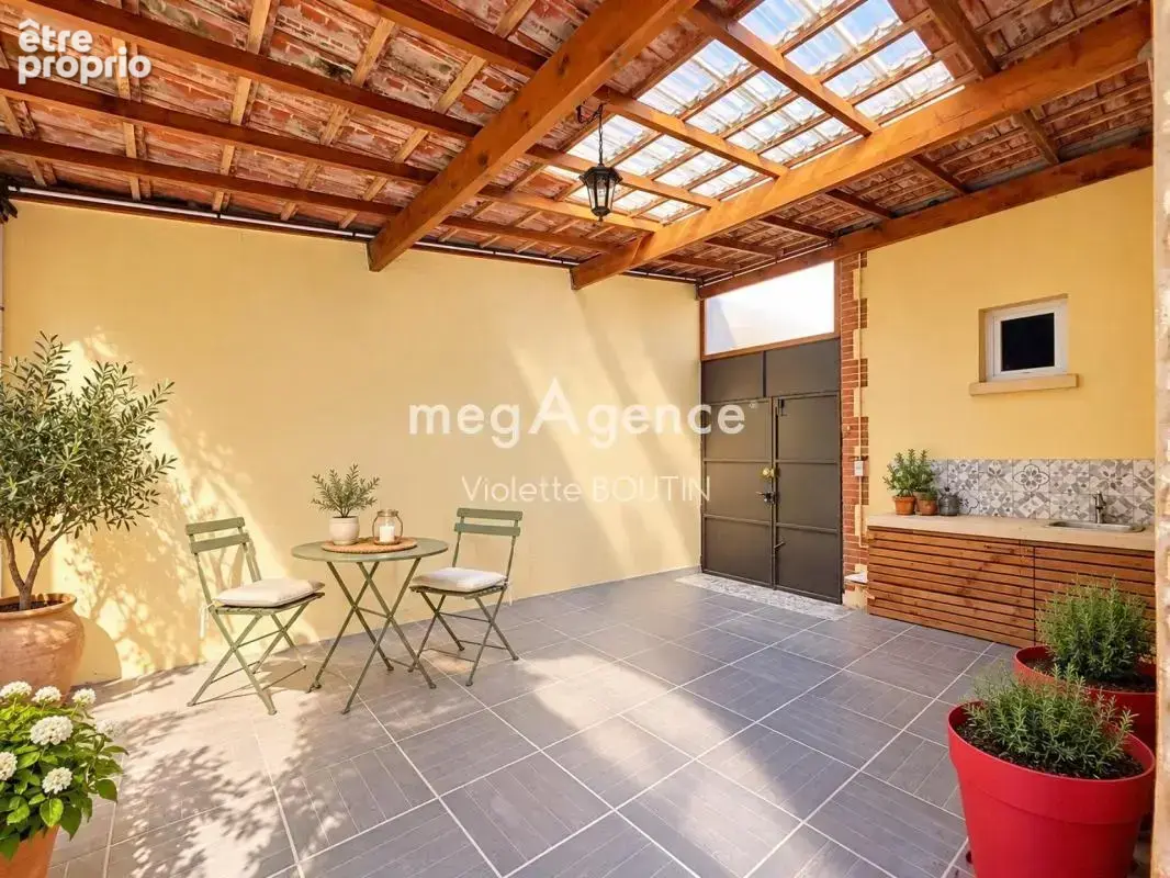 Maison de charme – Beaux volumes, 3 chambres et jardin - photo 14