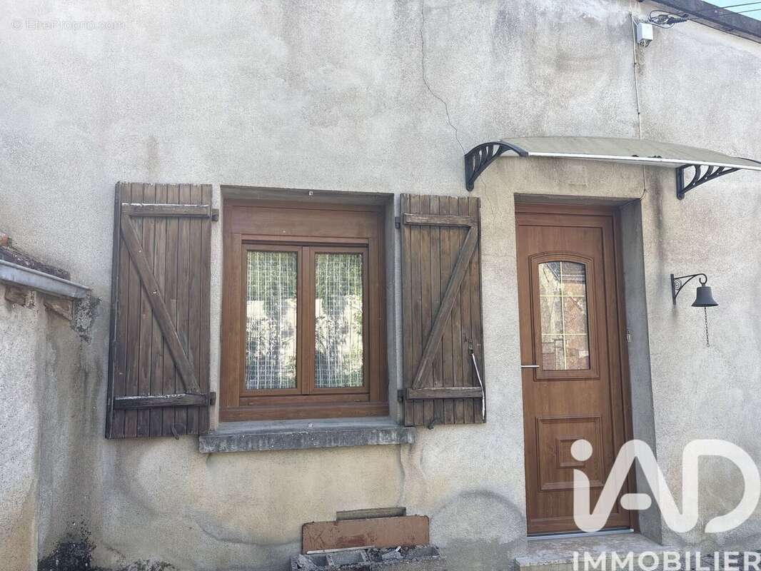 Photo 2 - Maison à LES BORDES
