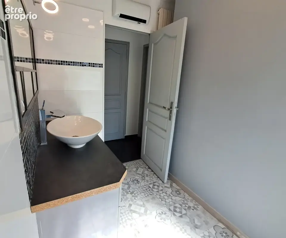 Carnoux-en-provence   grande maison 201 m2   3 logements   piscine   grand garage   vue dégagée - photo 49