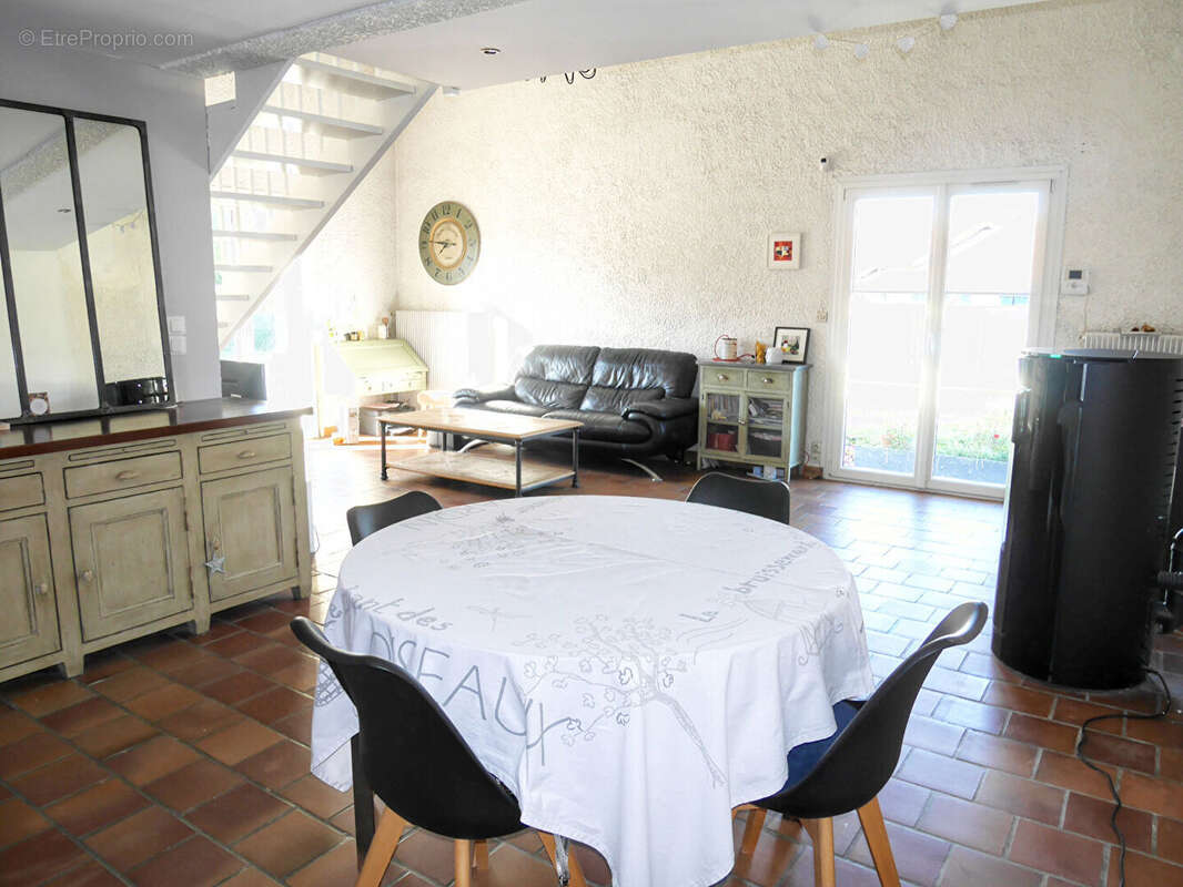 Cestas maison à vendre 5 pièces piscine ref 2261 - photo 3