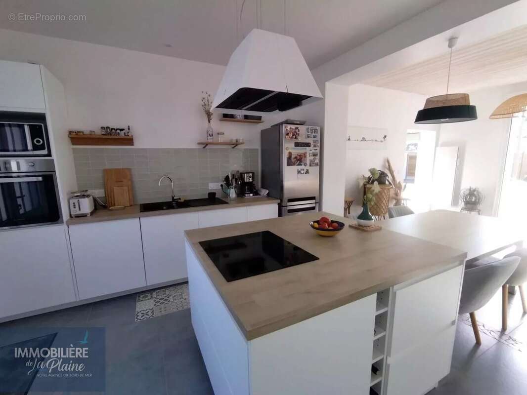 Maison à LA PLAINE-SUR-MER