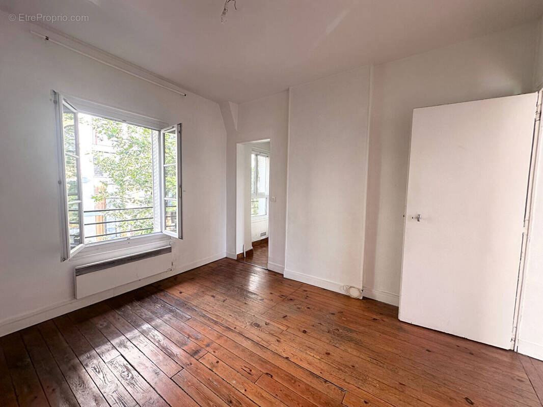Appartement à MONTROUGE