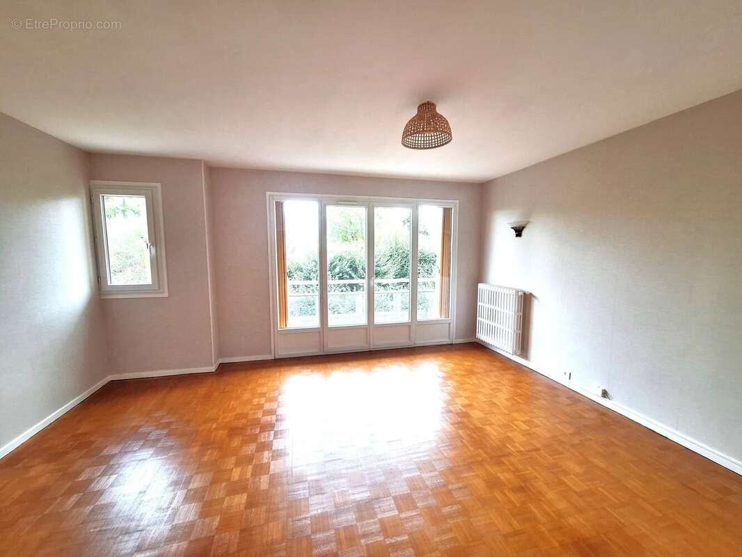 Appartement à CROISSY-SUR-SEINE