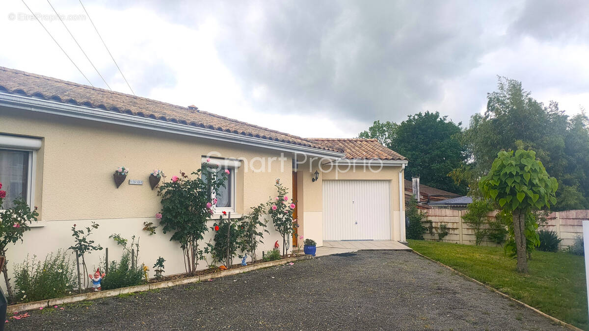 Maison à CEZAC