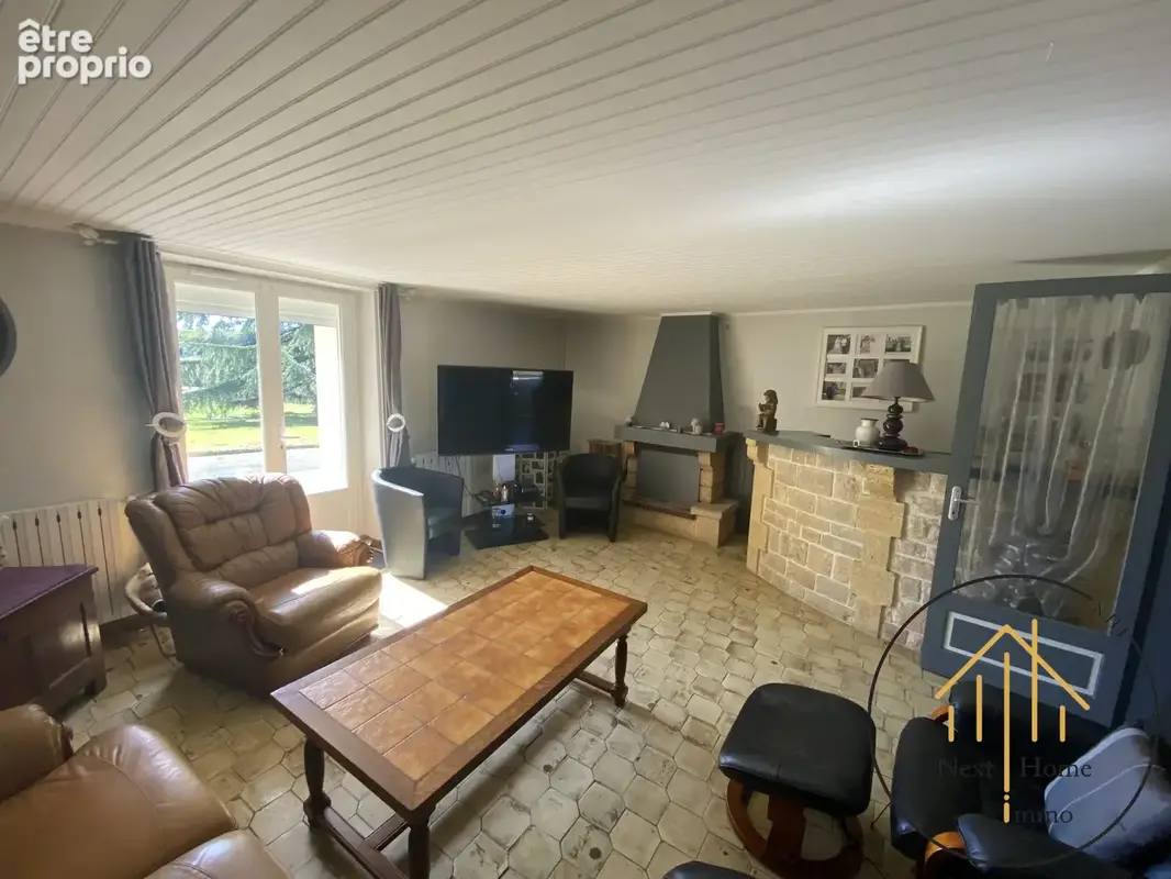 Maison 8 pièces 212 m² à vendre à Oriolles (16480) - photo 7