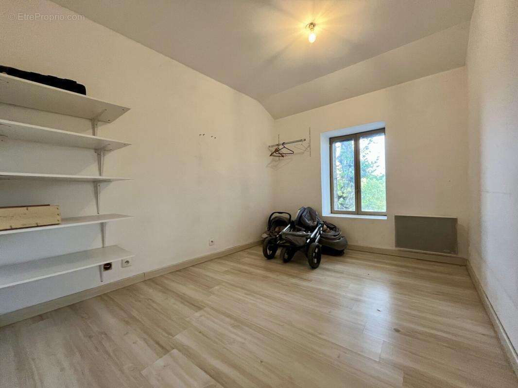 Maison à BEAUCHASTEL