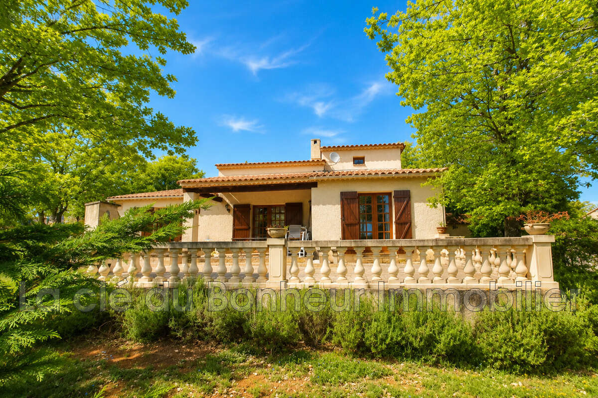 Maison à REGUSSE