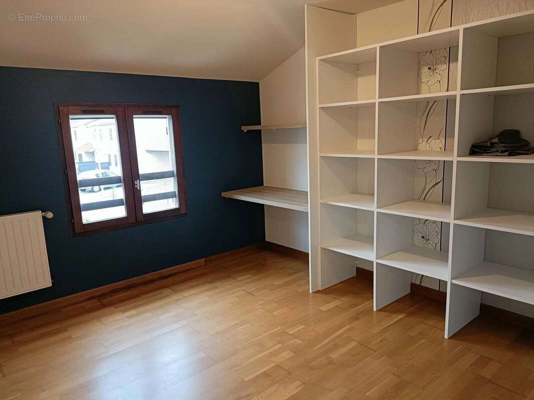 Maison à SAINT-SEBASTIEN-SUR-LOIRE