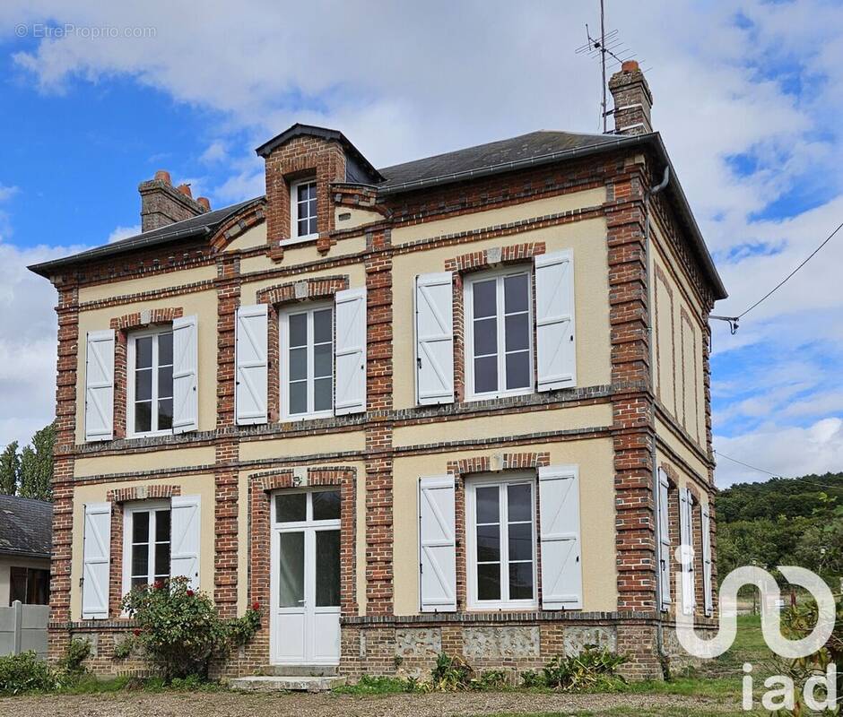 Photo 1 - Maison à MONTFORT-SUR-RISLE