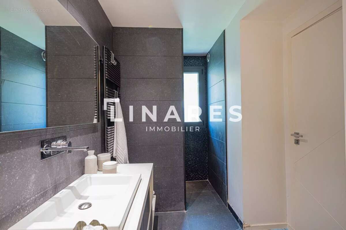 Maison à MARSEILLE-9E