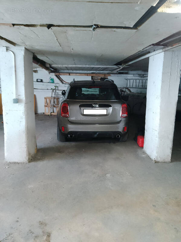 Parking à NICE