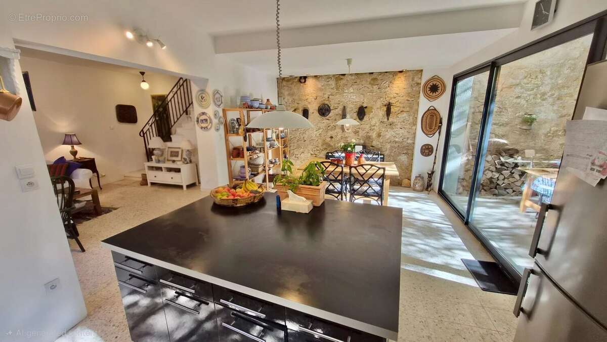 Maison à NEZIGNAN-L'EVEQUE