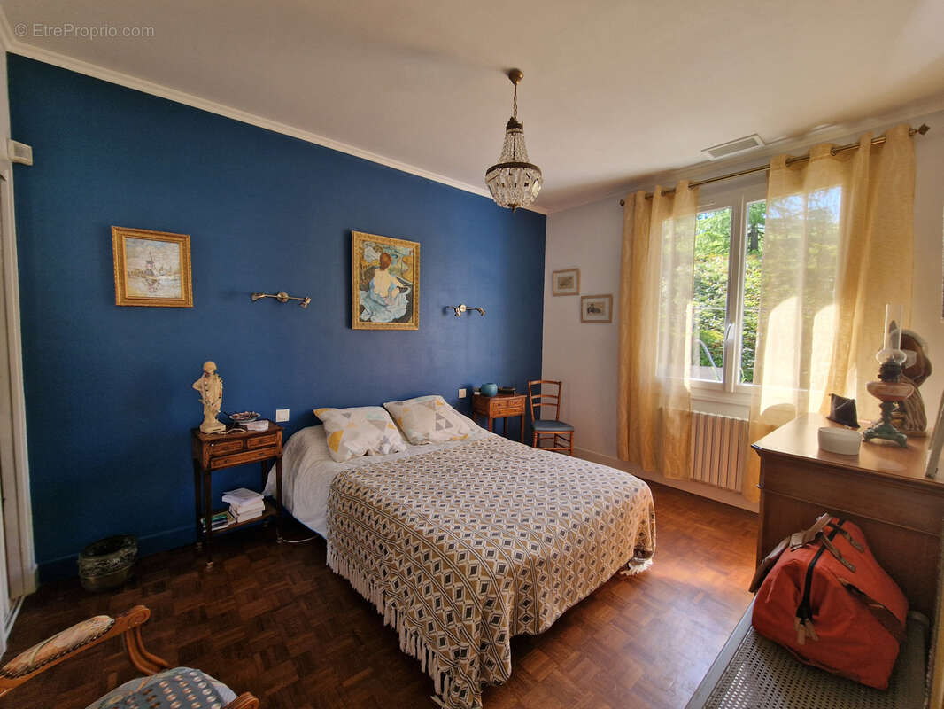 Maison à JUGEALS-NAZARETH